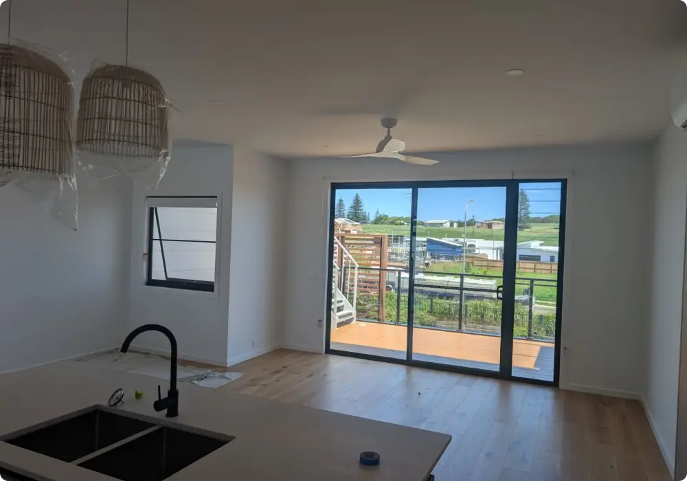 Aluminium windows and glass suited to Lismore's local building styles